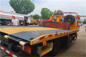 交城附近拖车电话号码服务